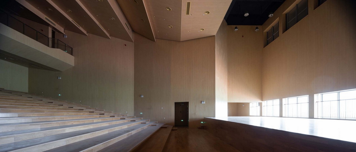 BIM建筑|华东师范大学第二附属中学前滩学校及冰厂田前滩幼儿园 / 致正建筑工作室+大正建筑事务所