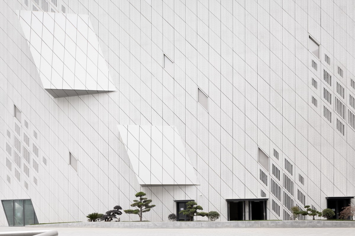 BIM建筑|苏州湾大剧院：太湖之畔的“飘带” / 克里斯蒂安·德·包赞巴克