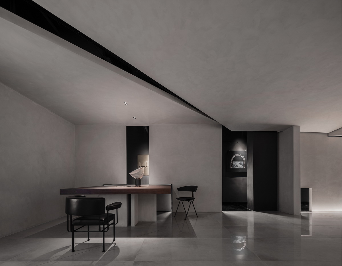 BIM建筑|麦蒙服饰办公前厅，自然奇趣 / 正方良行设计