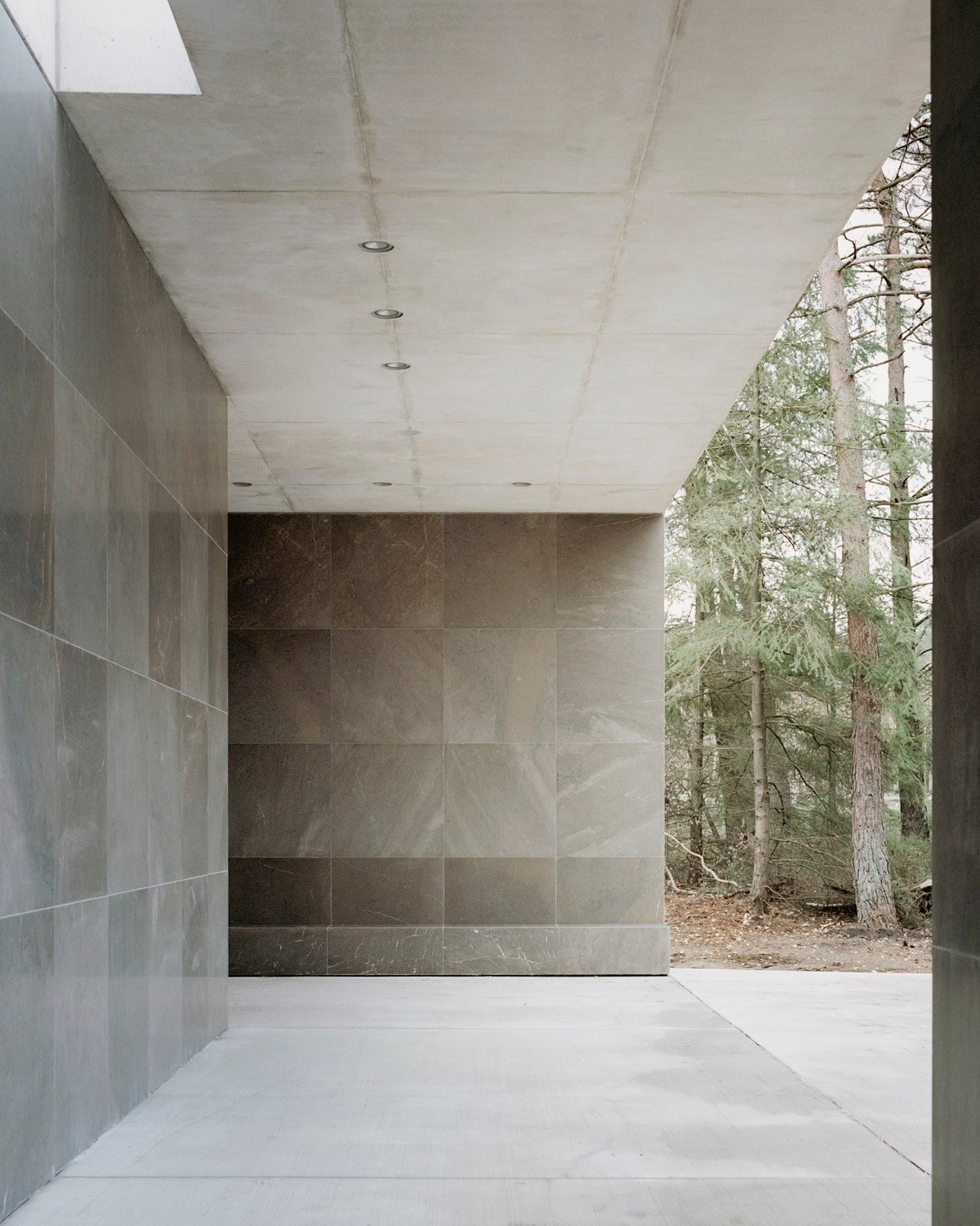 BIM建筑|荷兰受害者纪念堂“卢嫩馆”，消隐而平和 / KAAN Architecten