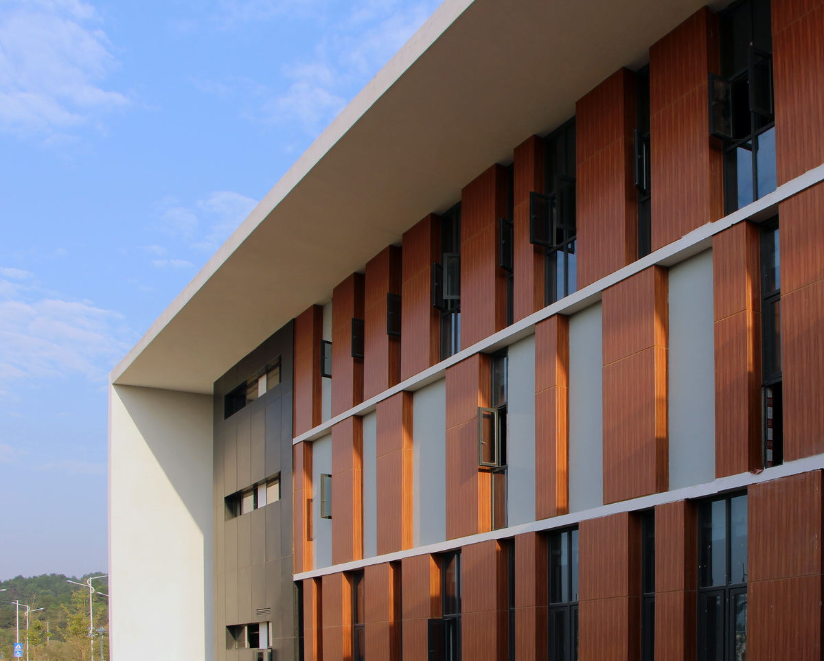 BIM建筑|广西贺州市.平桂档案馆——简洁至上 / 广西中盛建筑设计有限公司