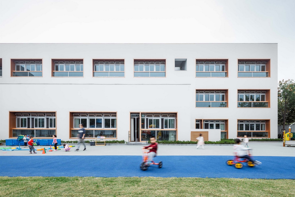 BIM建筑|华东师范大学第二附属中学前滩学校及冰厂田前滩幼儿园 / 致正建筑工作室+大正建筑事务所