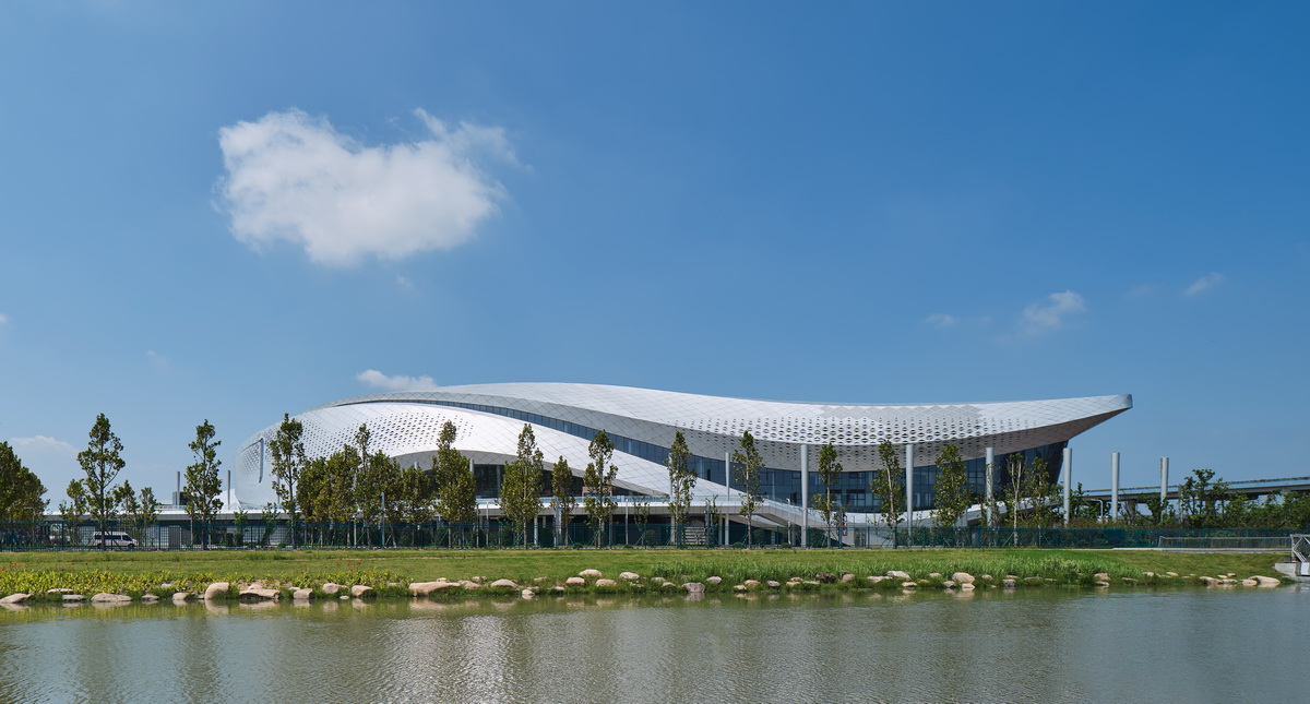 BIM建筑|宁波奥林匹克体育中心：运动空间的色彩美学 / CCDI卝智设计