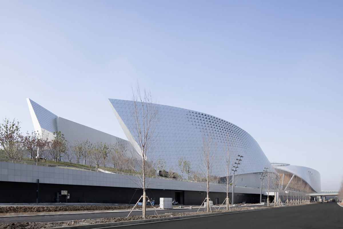 BIM建筑|苏州湾大剧院：太湖之畔的“飘带” / 克里斯蒂安·德·包赞巴克