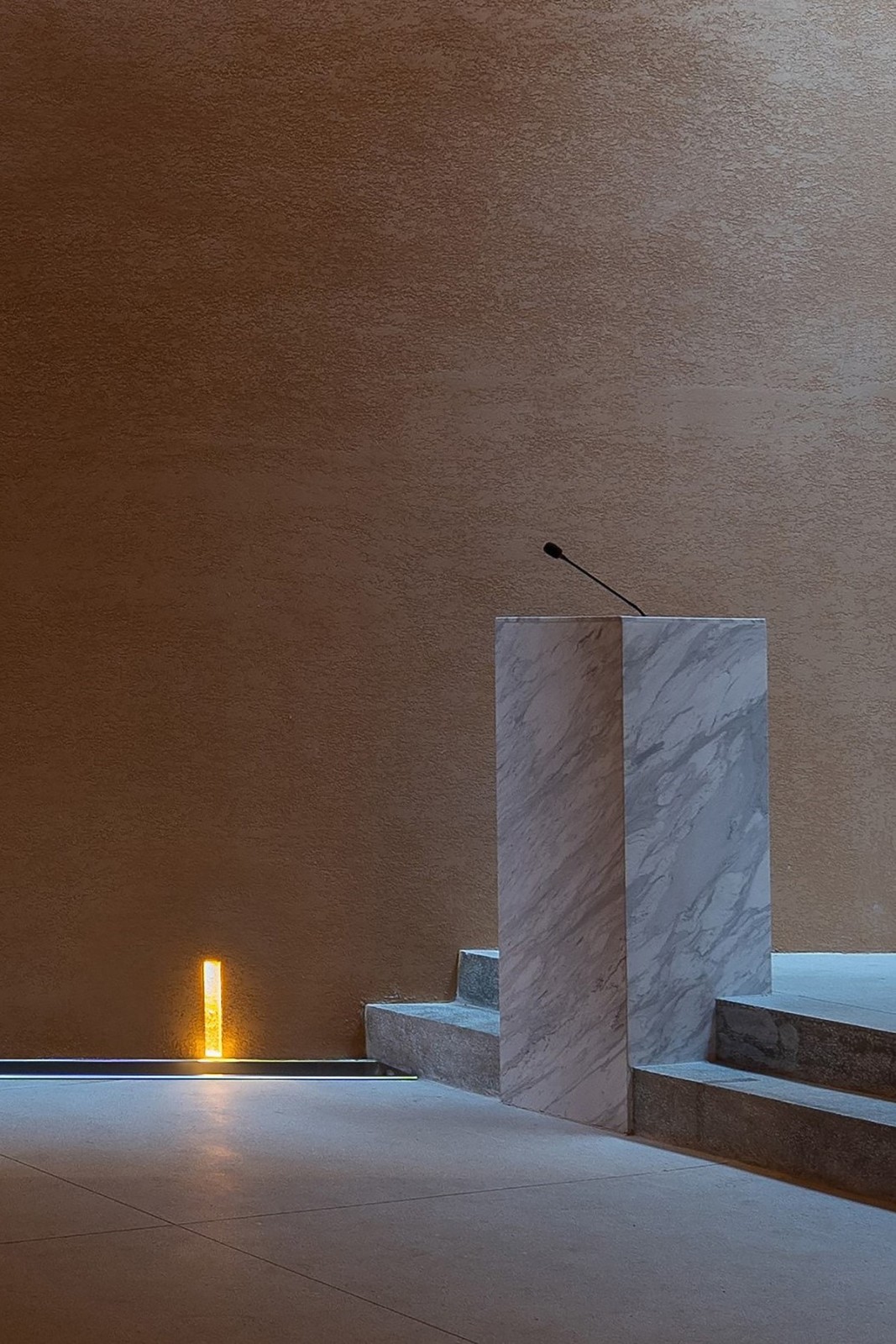 BIM建筑|龙山陵园小礼堂 / Studio 10