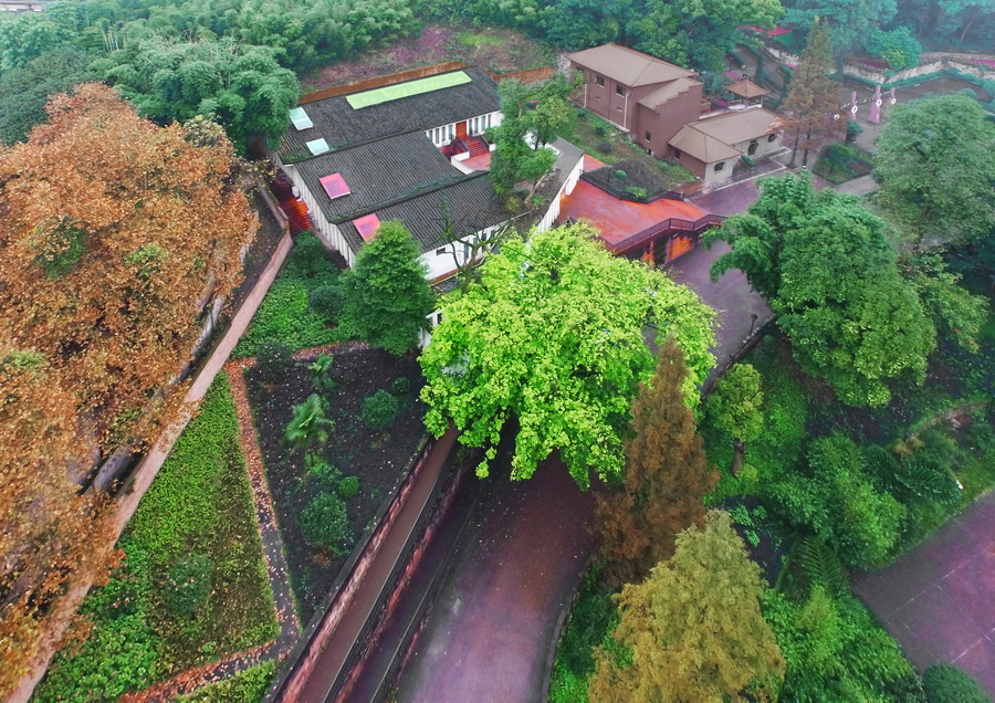 BIM建筑|赤水纪念馆 / 西线工作室