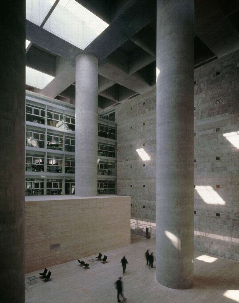 BIM建筑|经典项目：光与混凝土的故事 | 格拉纳达储蓄银行总部