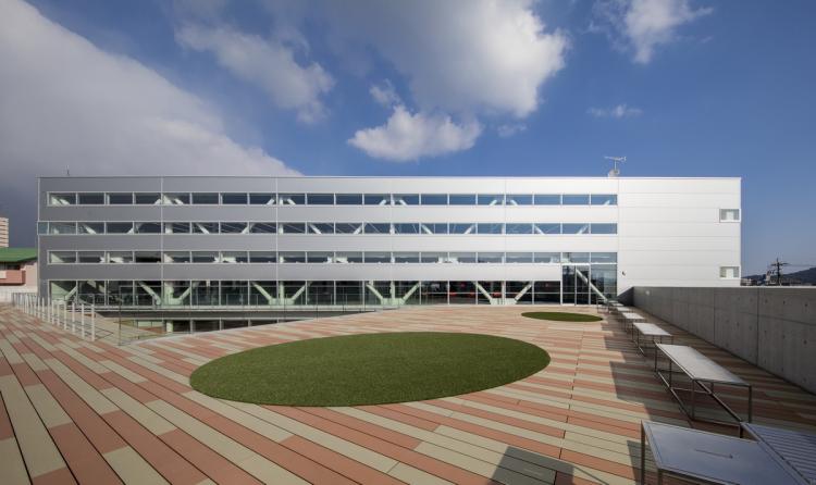 BIM建筑|Librio行桥：扭转与堆叠 / 三上建筑事务所