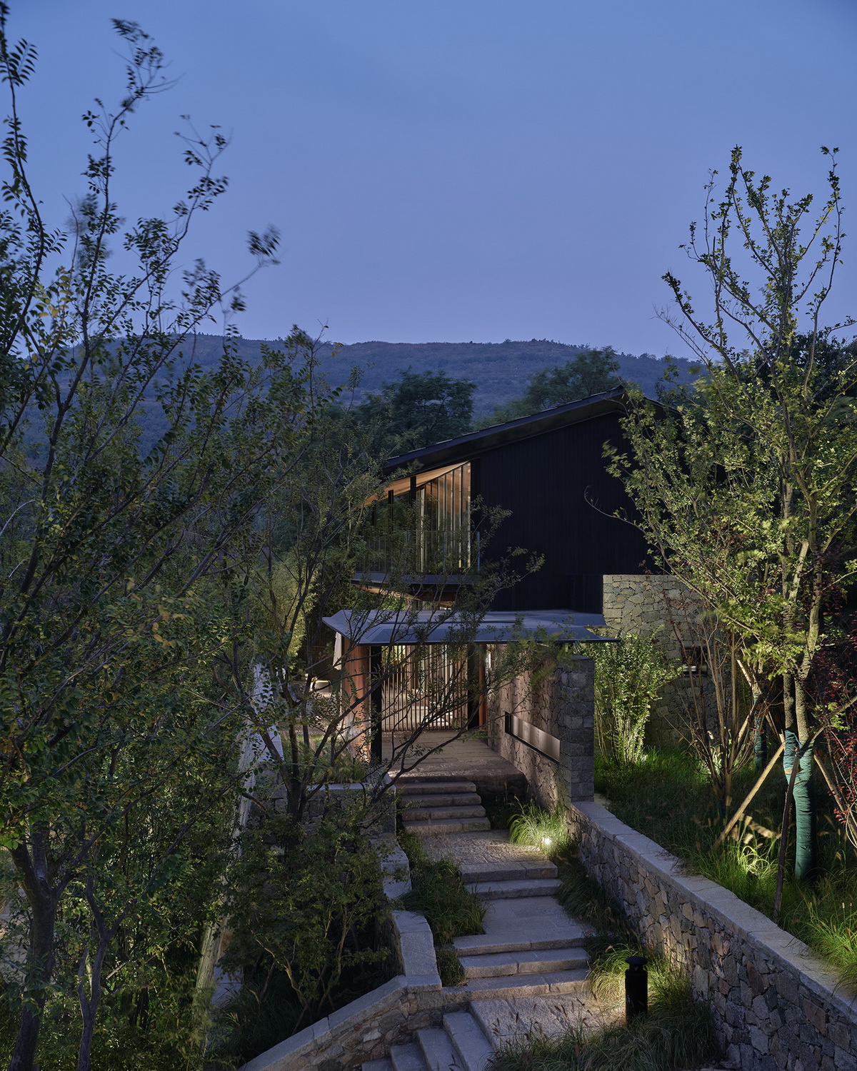 BIM建筑|十二个宅基地的新生：泰安东西门村活化更新 / 孟凡浩-gad · line+ studio