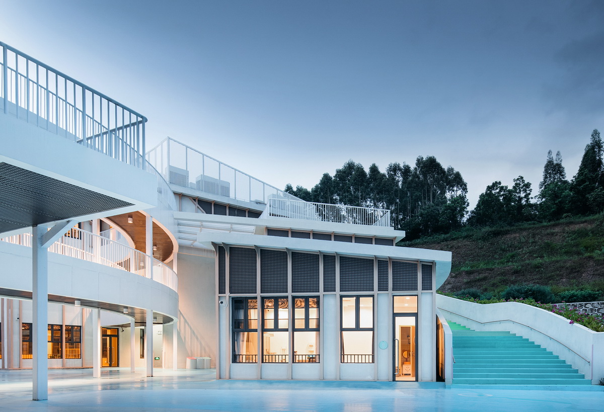 BIM建筑|圣果（誉山国际）幼儿园 / 迪卡幼儿园设计中心