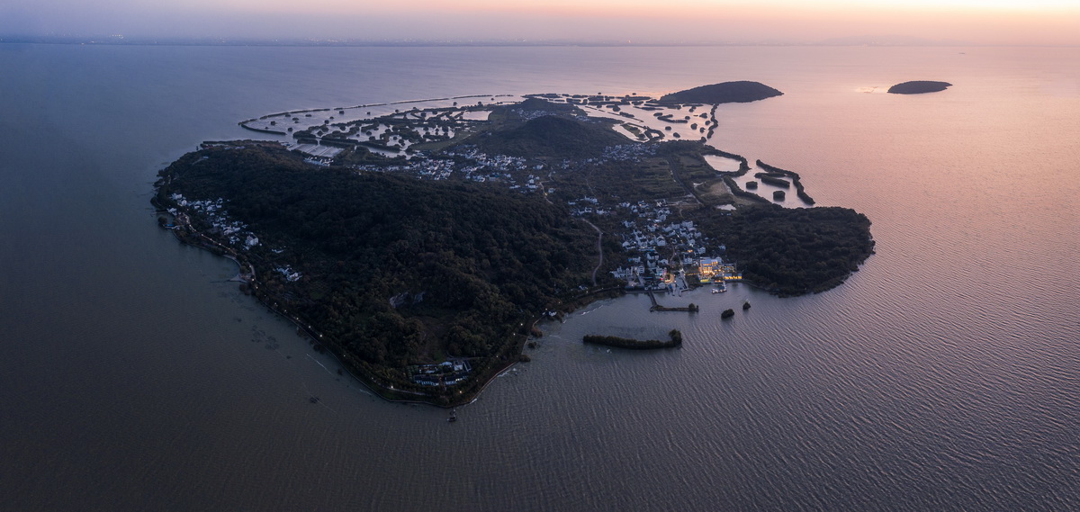 BIM建筑|低栖远居——过云山居苏州太湖三山岛改造 / 可空建筑设计工作室
