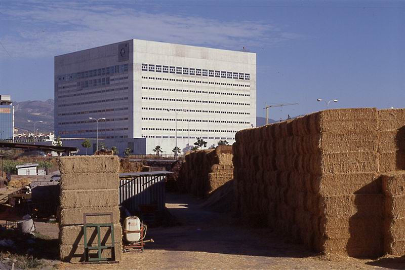 BIM建筑|经典项目：光与混凝土的故事 | 格拉纳达储蓄银行总部