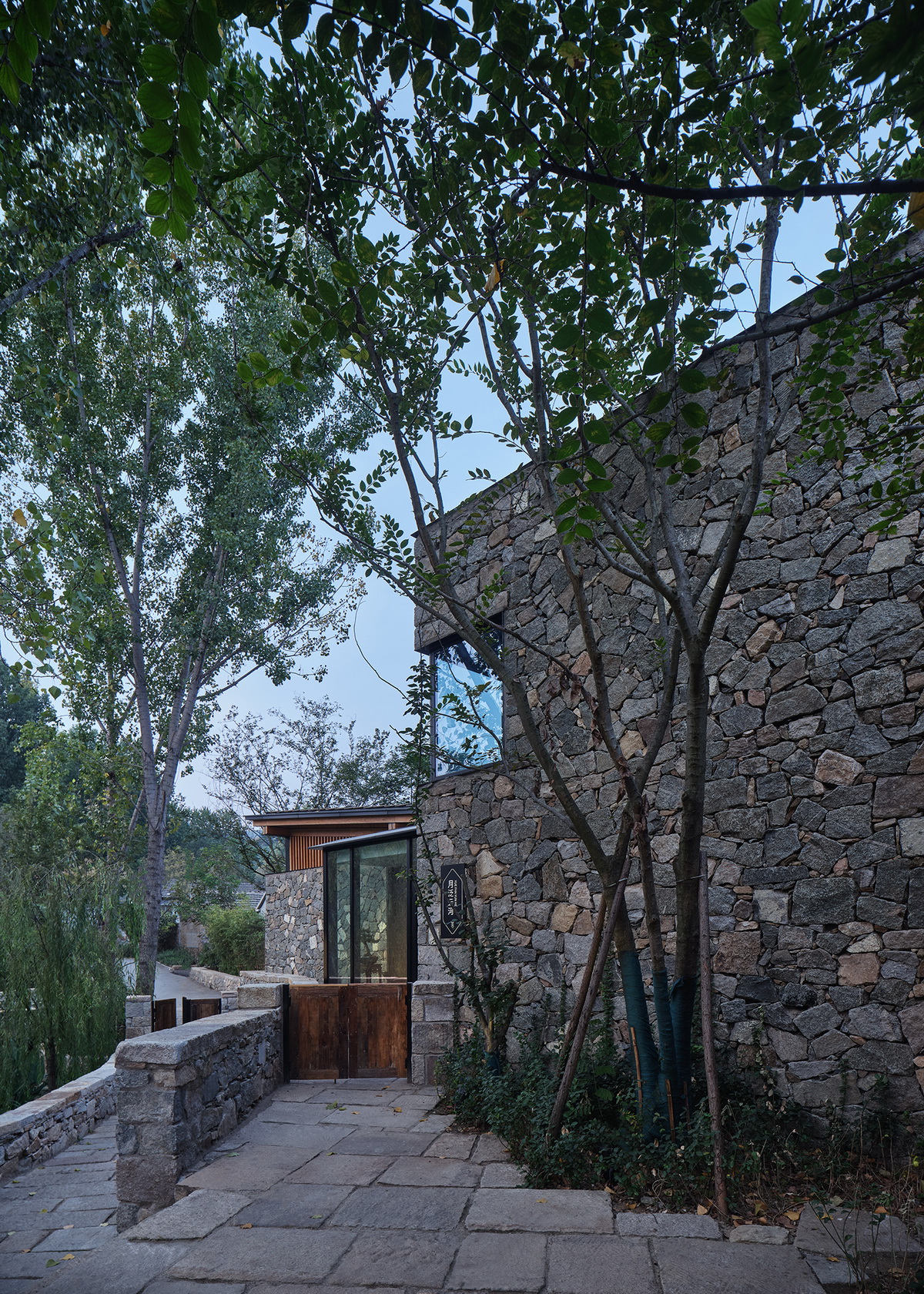 BIM建筑|十二个宅基地的新生：泰安东西门村活化更新 / 孟凡浩-gad · line+ studio