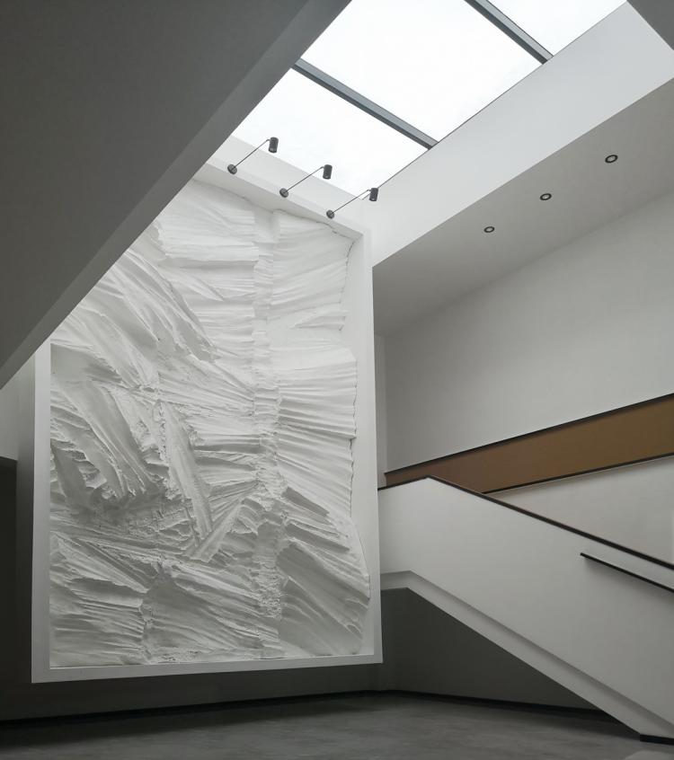 BIM建筑|夹缝中自然生长：中国.葫芦岛德邻堂产业楼设计实践 / DJ+建筑设计事务所