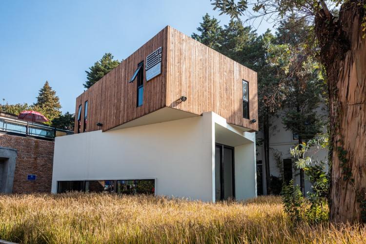 BIM建筑|长空创作办公楼：农耕自然般的静谧与优雅 / 长空创作