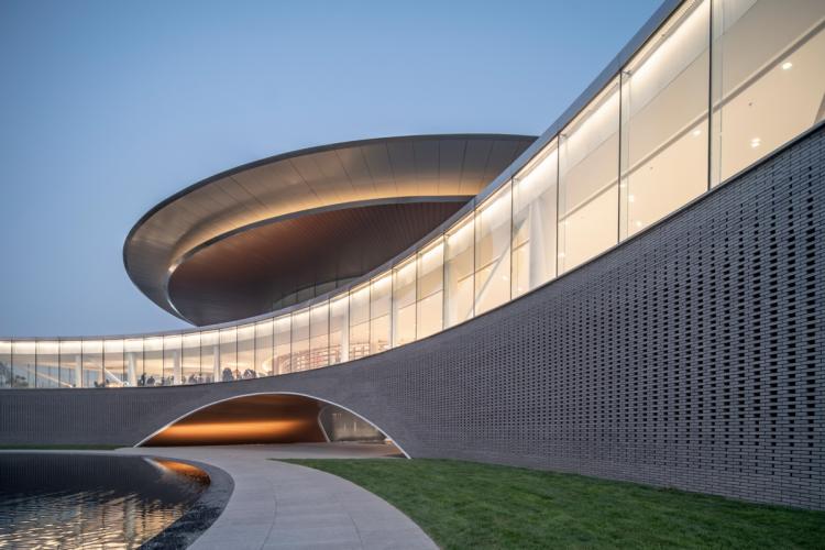 BIM建筑|建业·蓝海郑风酒店综合体 / 上海日清建筑设计