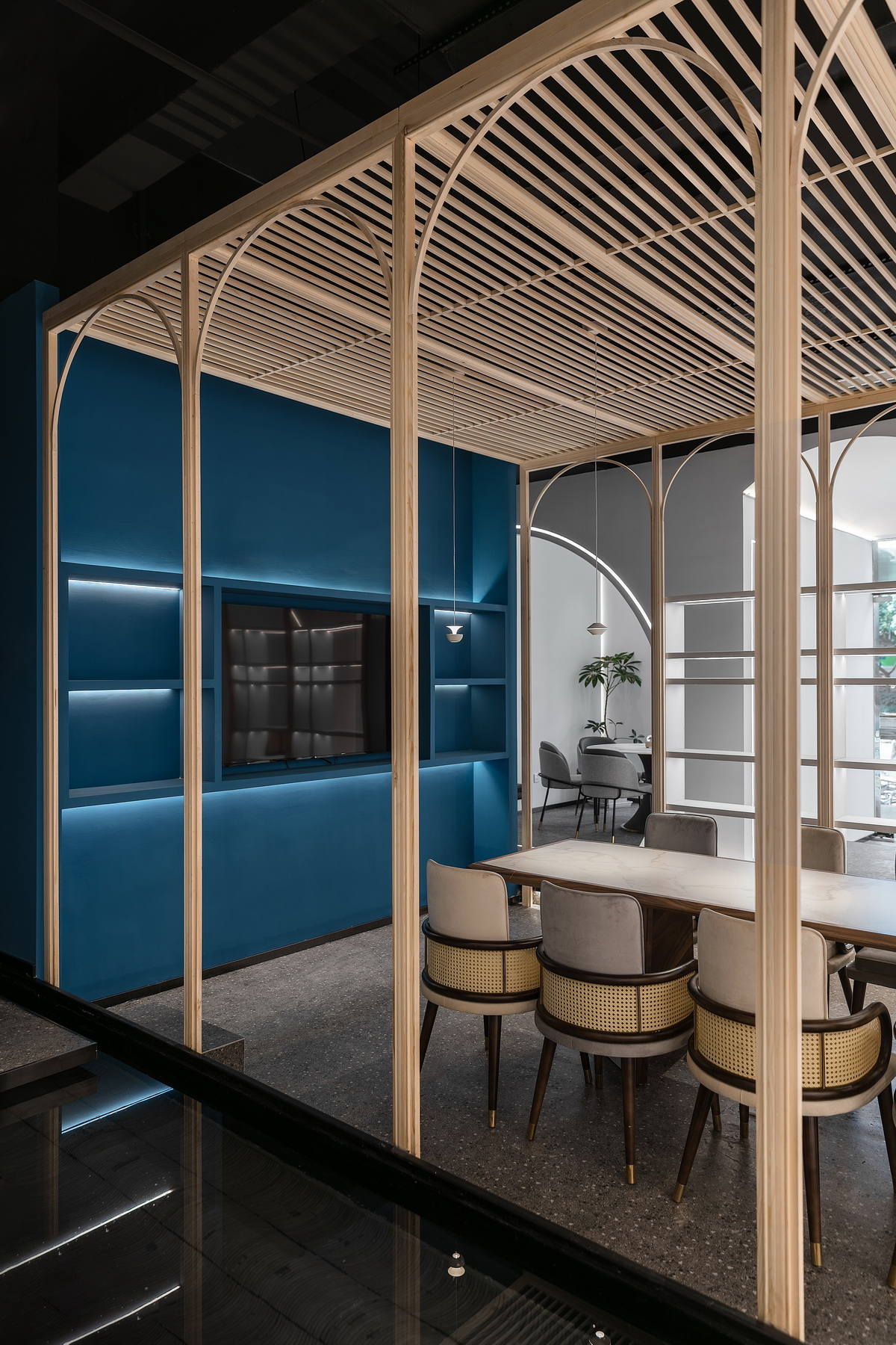 BIM建筑|上海徐汇“有间酒堂” / DCDSAA淀川建筑事务所