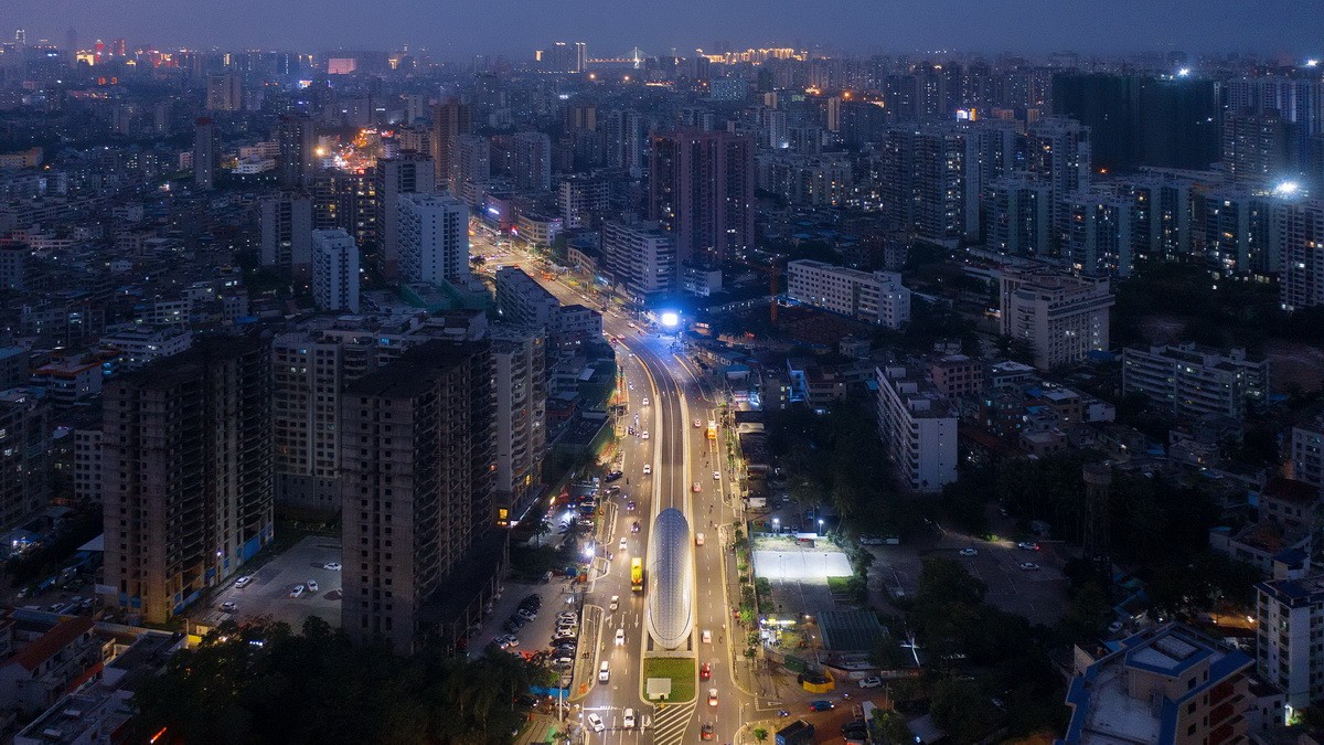 BIM建筑|海口文明东隧道光过渡设计：优雅纯洁的白色贝壳 / 槃达中国