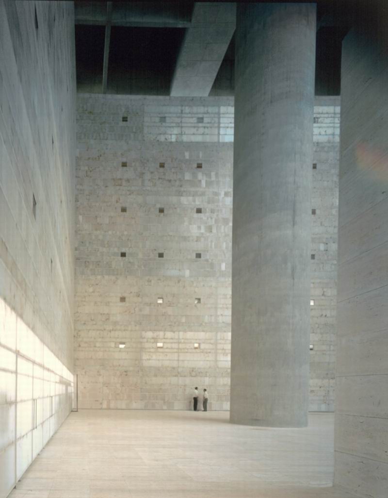 BIM建筑|经典项目：光与混凝土的故事 | 格拉纳达储蓄银行总部