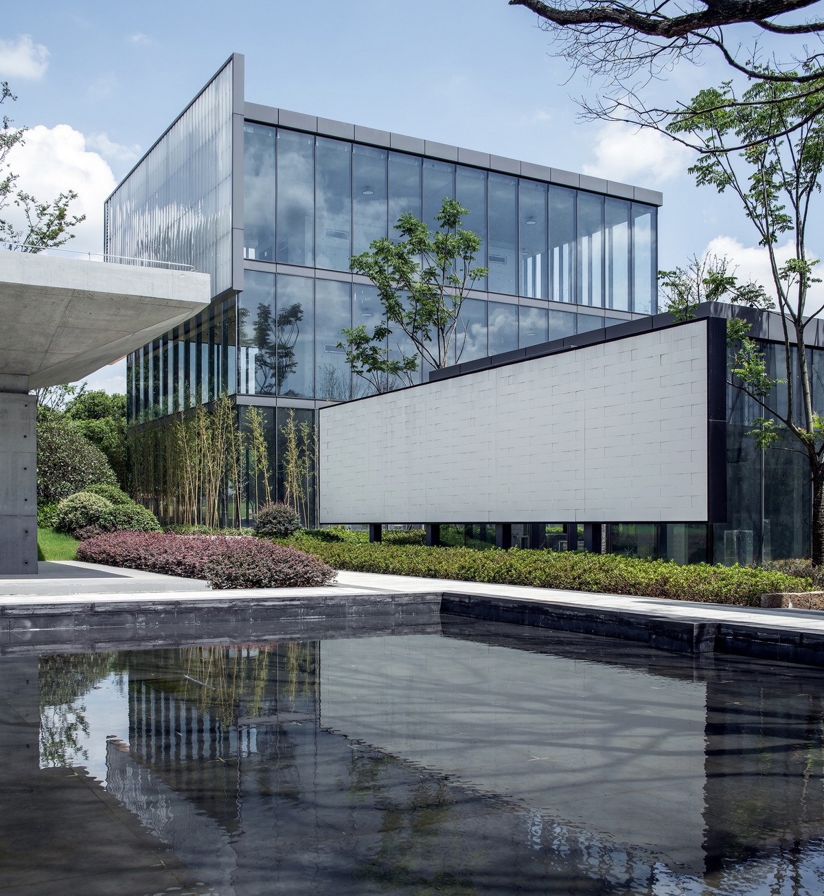 BIM建筑|良渚邱家坞大师村 / 中联·左右建筑