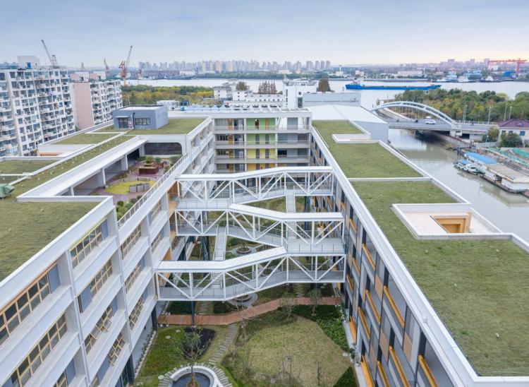 BIM建筑|秩序的启迪——上海市高安路第一小学华展校区 / 山水秀建筑事务所