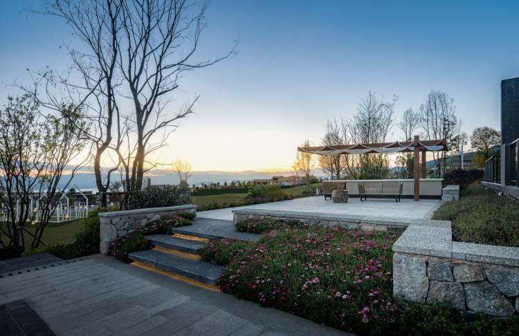 BIM建筑|大理的小院子中区生活体验中心景观设计 / MANG漫格景观