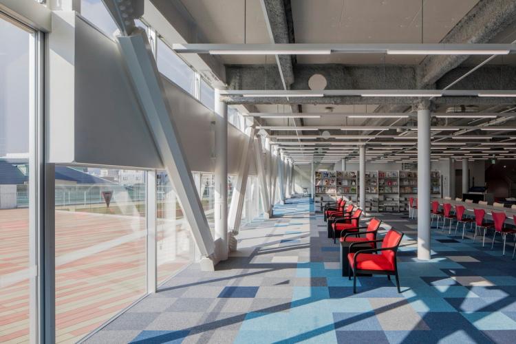 BIM建筑|Librio行桥：扭转与堆叠 / 三上建筑事务所