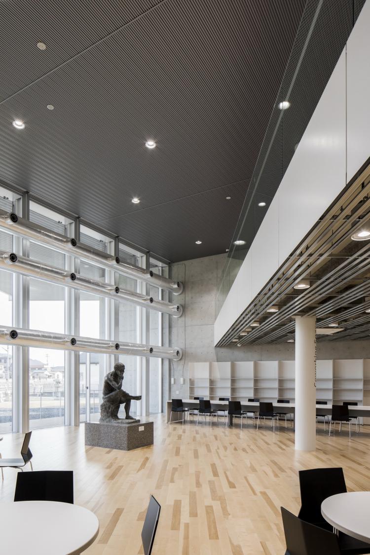 BIM建筑|Librio行桥：扭转与堆叠 / 三上建筑事务所