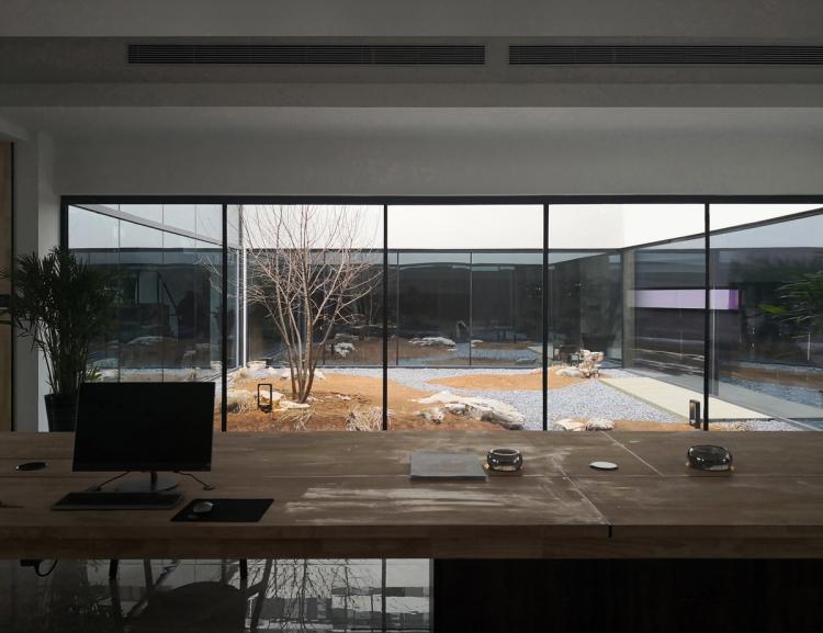 BIM建筑|夹缝中自然生长：中国.葫芦岛德邻堂产业楼设计实践 / DJ+建筑设计事务所