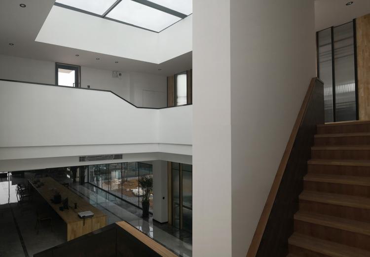 BIM建筑|夹缝中自然生长：中国.葫芦岛德邻堂产业楼设计实践 / DJ+建筑设计事务所