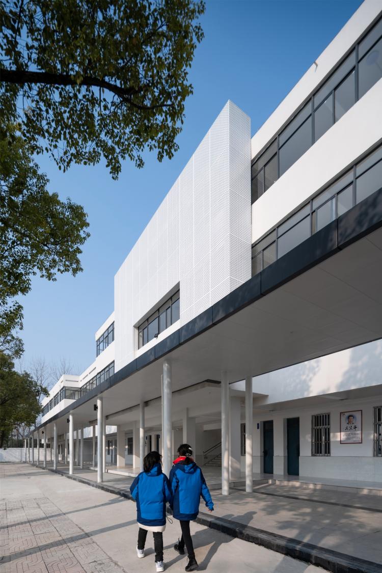 BIM建筑|乡村振兴之乡镇中学改造-全椒县新锐古河中学 / 上海思序建筑规划设计