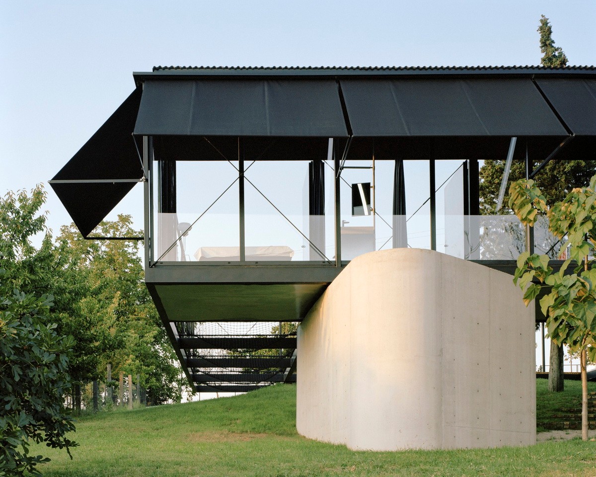 BIM建筑|阿瓦拉“架空”之家 / TEN