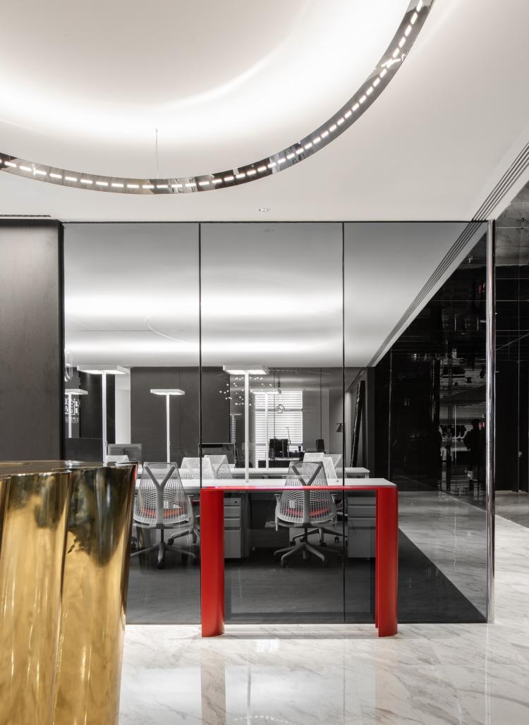 BIM建筑|泊通投资办公设计：空间情绪触发高效引擎 / 高志强，AFFD设计事务所