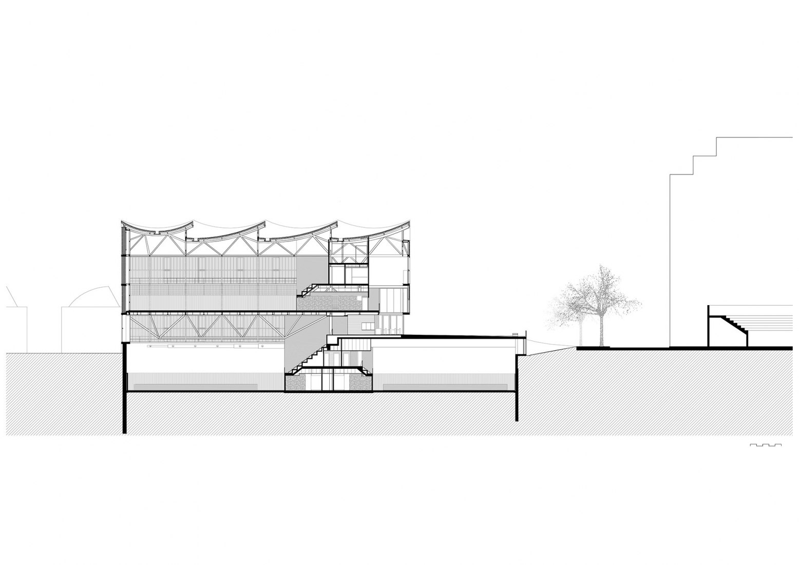 BIM建筑|红砖石外墙的半地下体育场 | CAMP DEL FERRO 体育中心