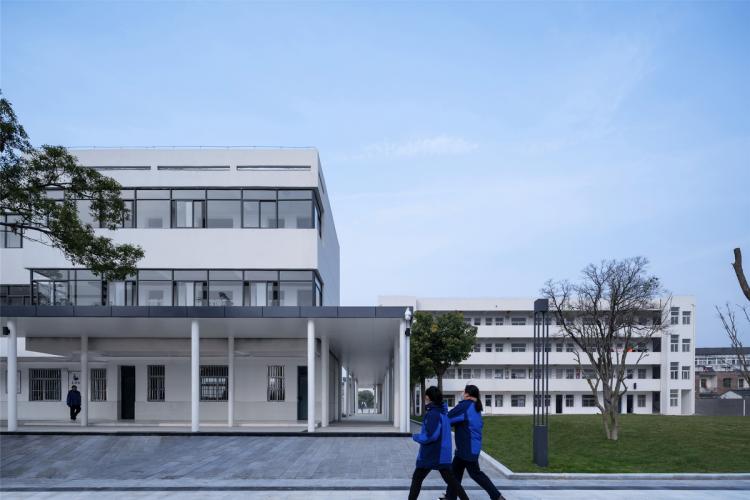 BIM建筑|乡村振兴之乡镇中学改造-全椒县新锐古河中学 / 上海思序建筑规划设计