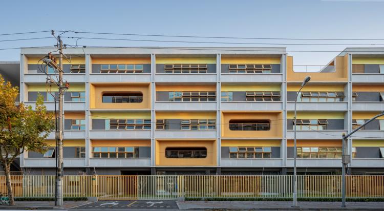 BIM建筑|秩序的启迪——上海市高安路第一小学华展校区 / 山水秀建筑事务所