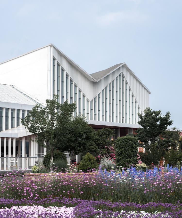 BIM建筑|园艺家旗舰店——世界花园大会花园中心 / 森上建筑设计