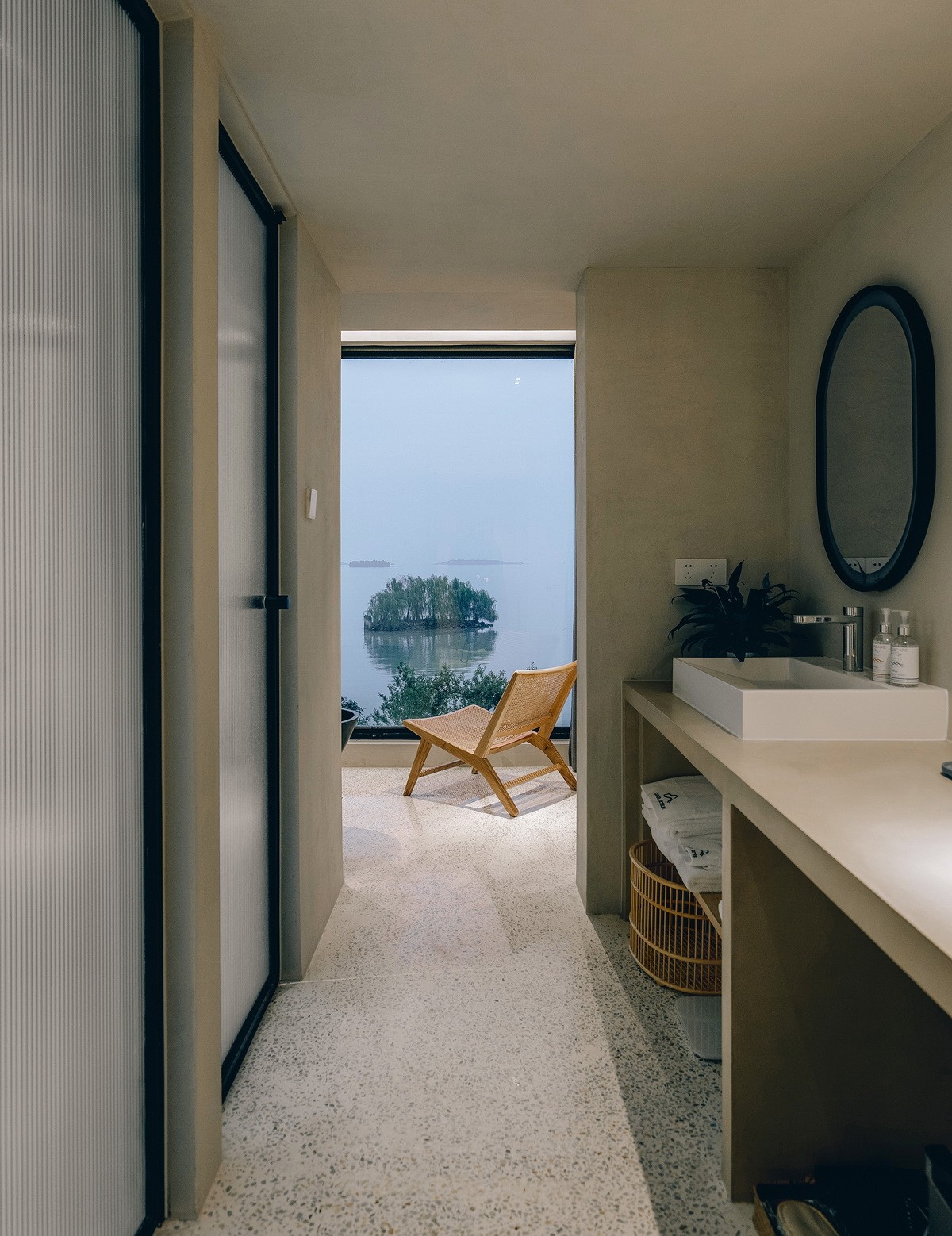 BIM建筑|低栖远居——过云山居苏州太湖三山岛改造 / 可空建筑设计工作室