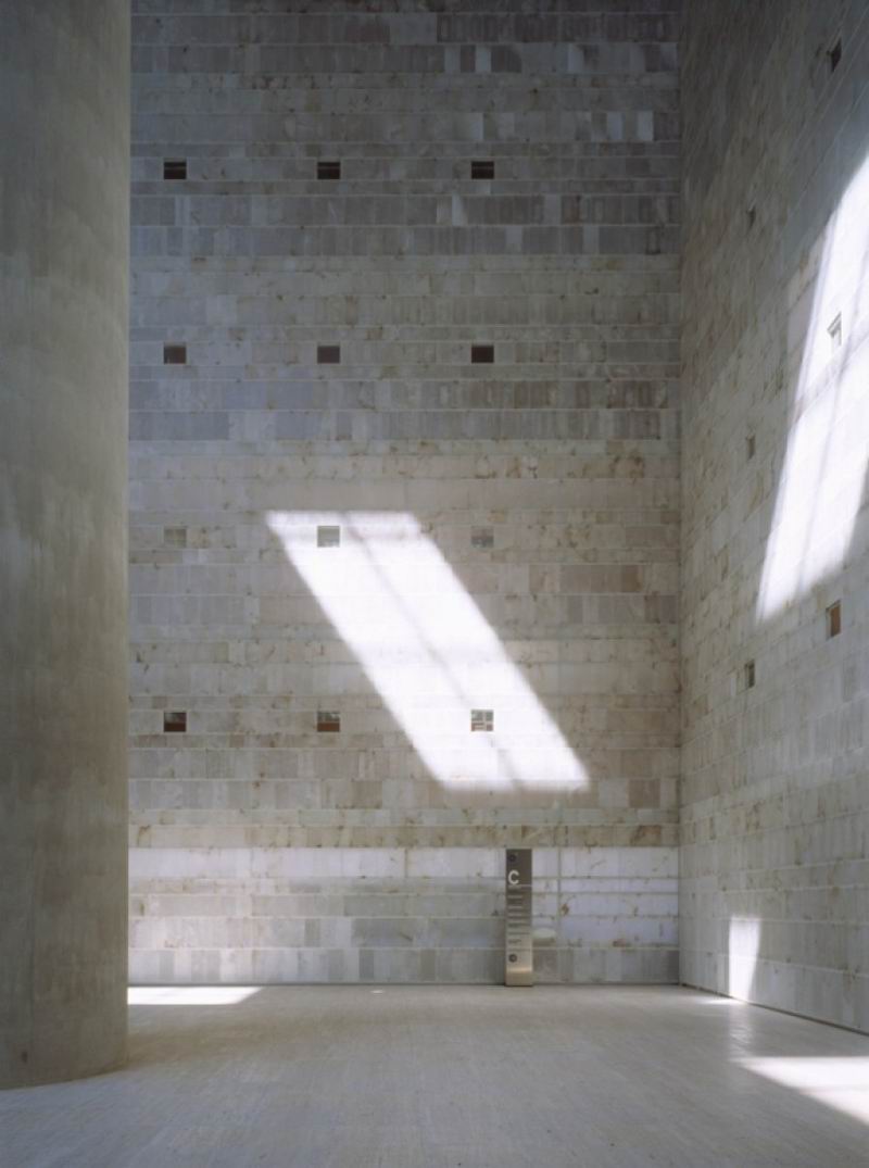 BIM建筑|经典项目：光与混凝土的故事 | 格拉纳达储蓄银行总部