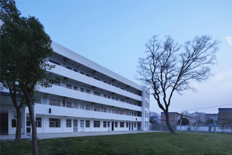 BIM建筑|乡村振兴之乡镇中学改造-全椒县新锐古河中学 / 上海思序建筑规划设计