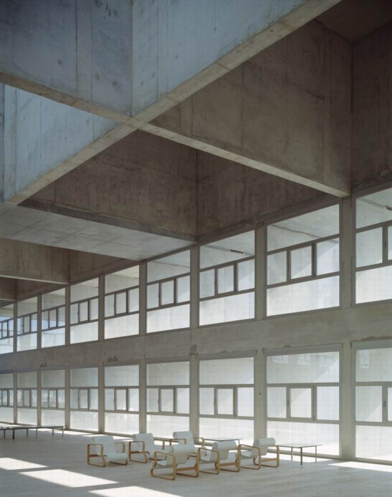 BIM建筑|经典项目：光与混凝土的故事 | 格拉纳达储蓄银行总部