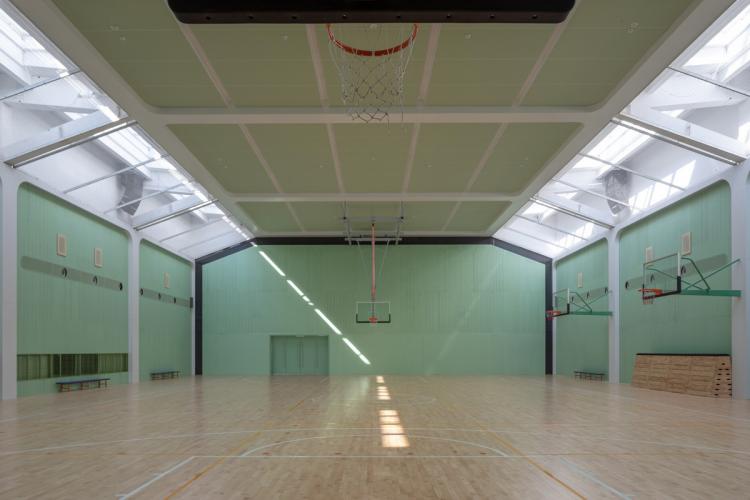 BIM建筑|秩序的启迪——上海市高安路第一小学华展校区 / 山水秀建筑事务所