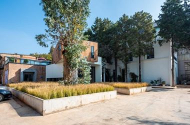 BIM建筑|长空创作办公楼：农耕自然般的静谧与优雅 / 长空创作-BIM建筑网