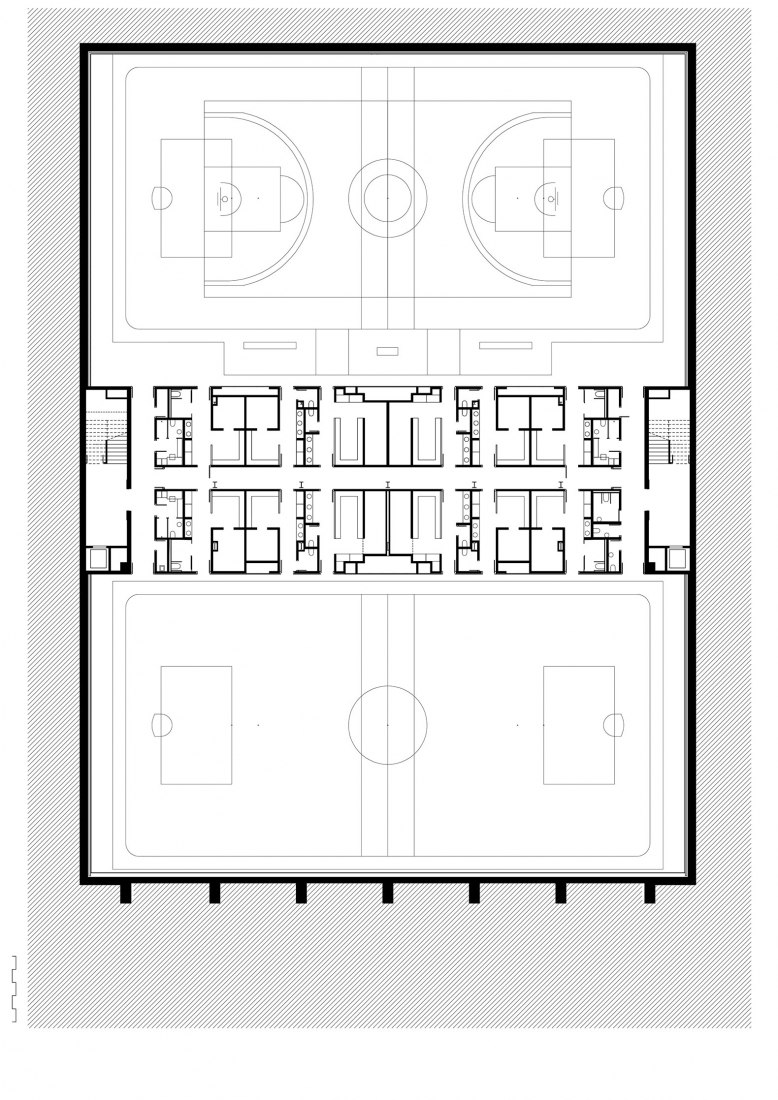 BIM建筑|红砖石外墙的半地下体育场 | CAMP DEL FERRO 体育中心