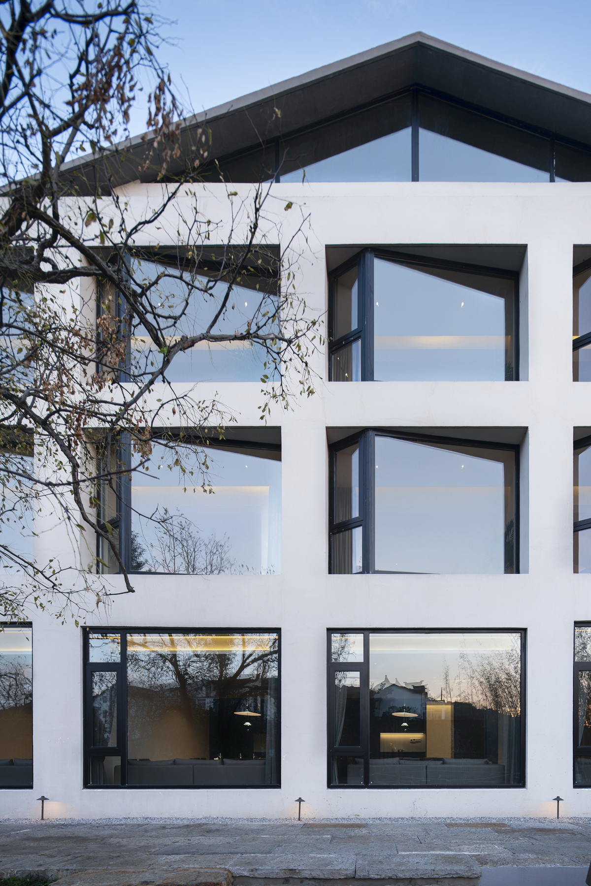 BIM建筑|低栖远居——过云山居苏州太湖三山岛改造 / 可空建筑设计工作室