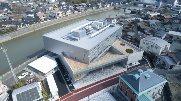 BIM建筑|Librio行桥：扭转与堆叠 / 三上建筑事务所