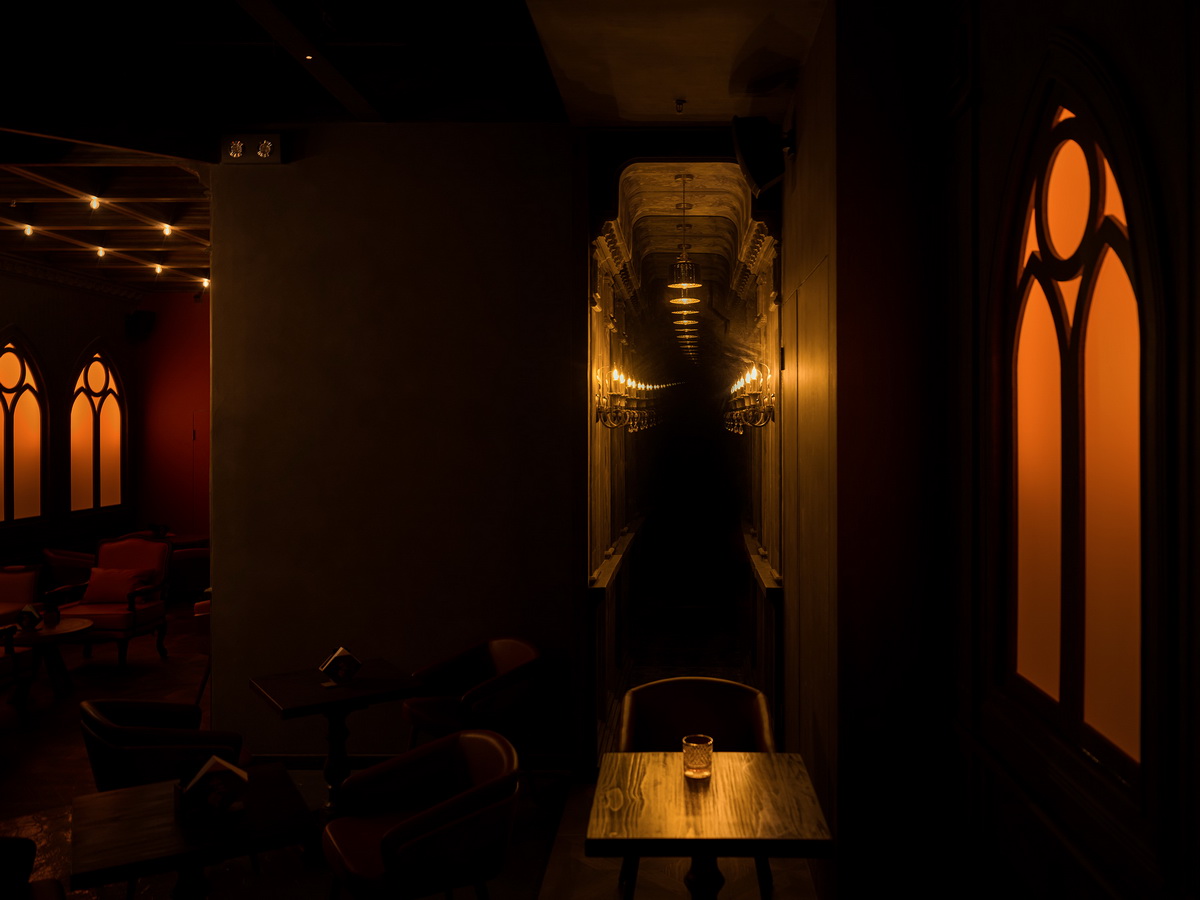 BIM建筑|仿佛中世纪“魔法师之家”：十二都MAGIC BAR / 高白空间设计事务所