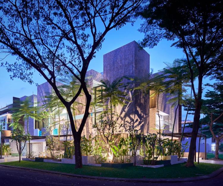 BIM建筑|印尼自然采光实验性住宅 / RAD+ar