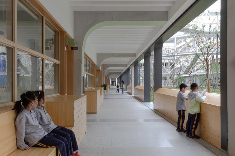 BIM建筑|秩序的启迪——上海市高安路第一小学华展校区 / 山水秀建筑事务所