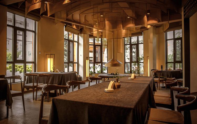 BIM建筑|喀拉卡尔藏族美食文化中心，香格里拉 / 平介设计